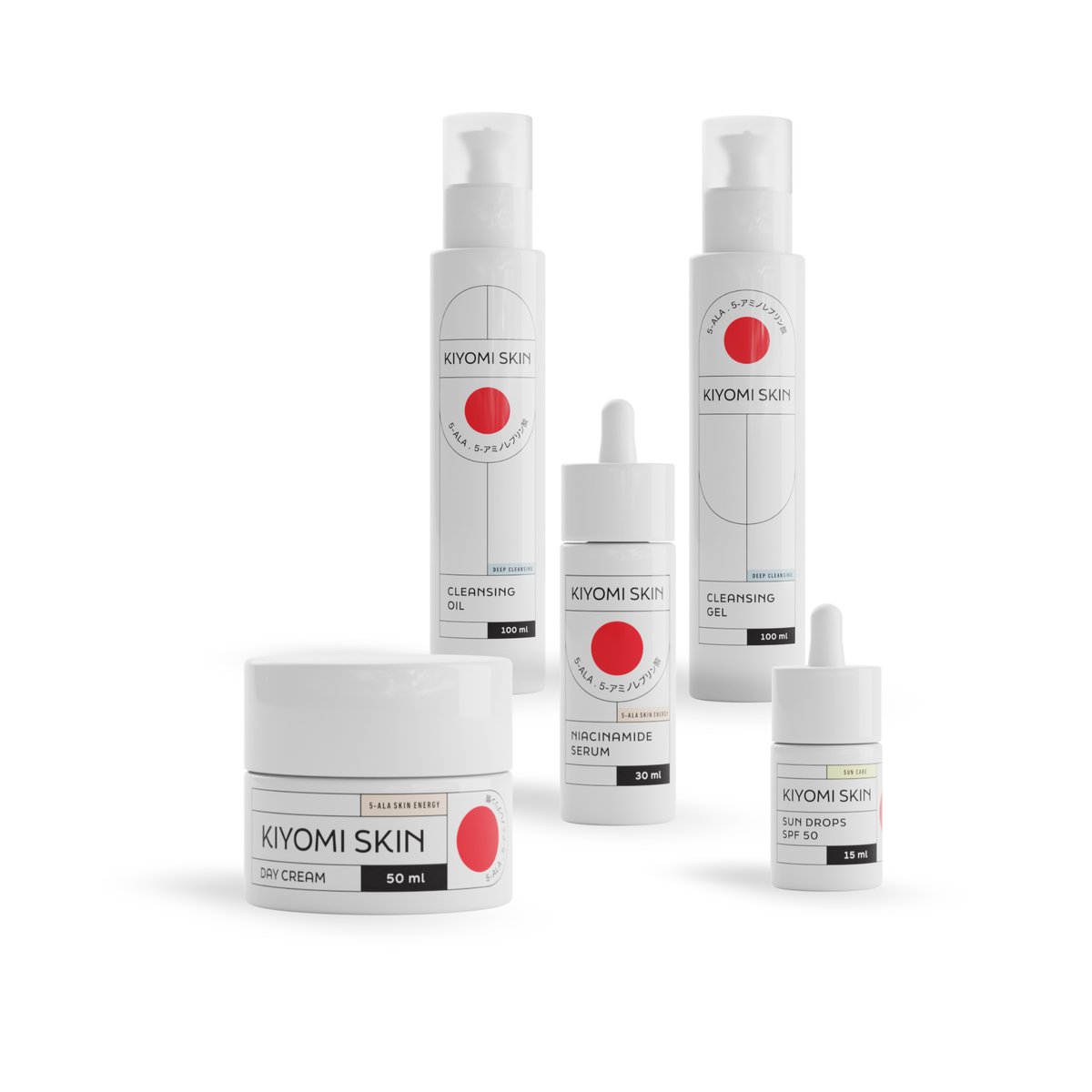 Fünf Must-haves der SBI ALApromo J-Beauty „Glass Skin“-Kollektion – darunter Flakons, ein Tiegel und ein Serum mit Tropfspender, alle mit eleganten weißen Etiketten – verkörpern den Geist authentischer japanischer Hautpflege. Erleben Sie echte J-Beauty-Gesichtspflege-Essentials für Ihre tägliche 5-Schritte-Routine.